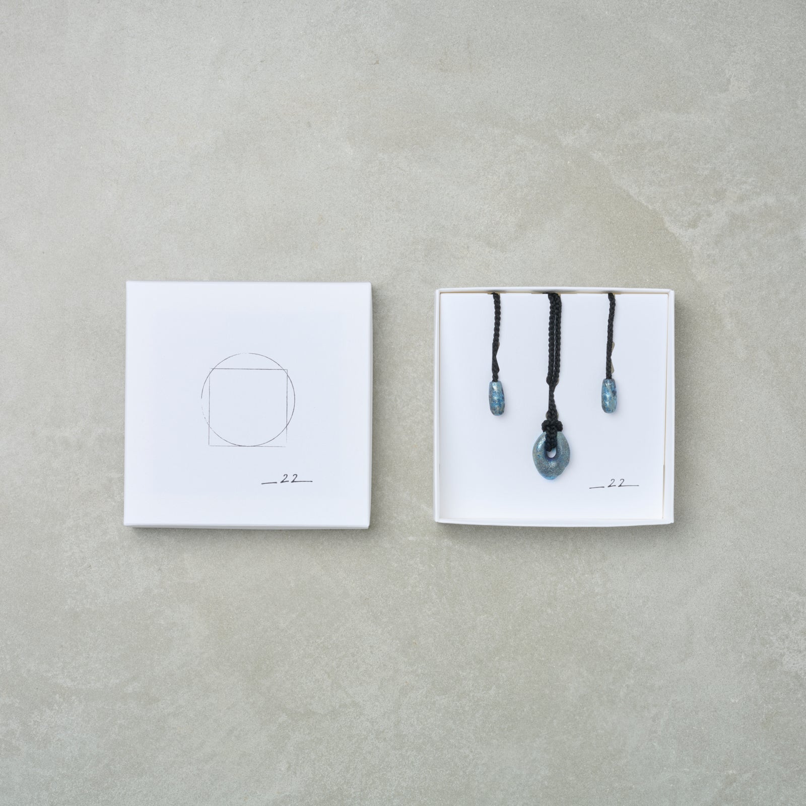 Necklace - Uneven Slate 0 | __22
